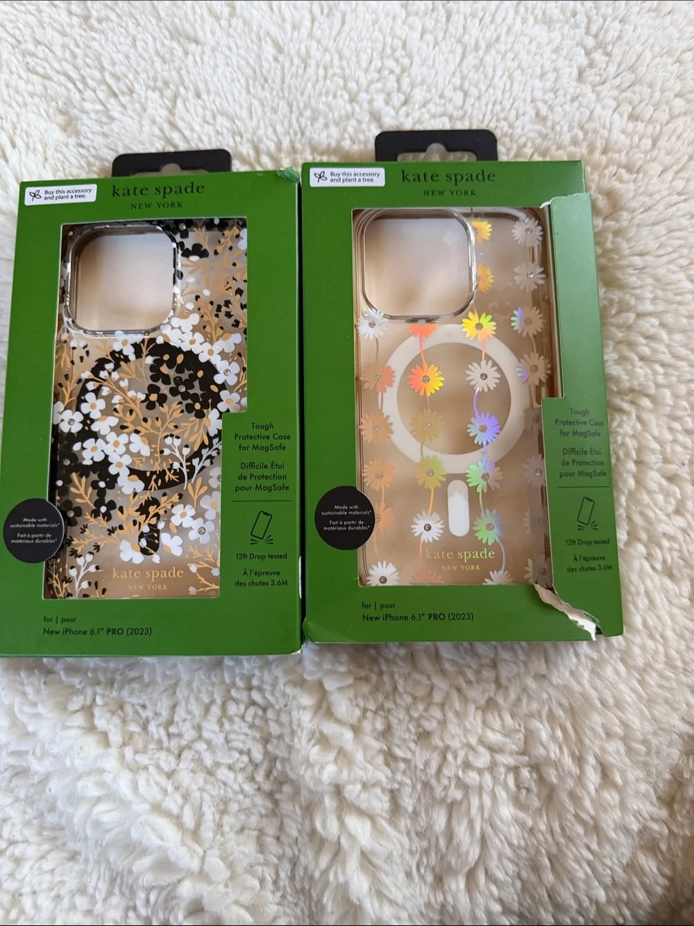 kate spade iPhone 15 Pro Floral MagSafe Case - Gold & Black Options